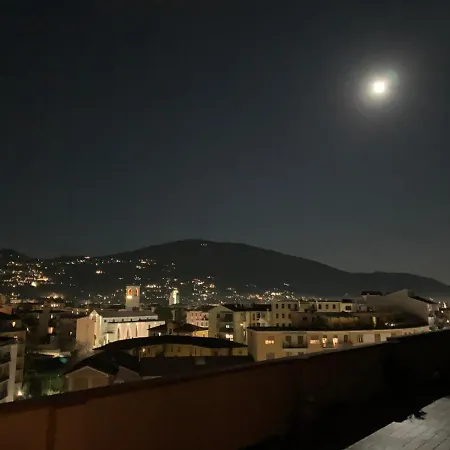 Apartament Attico Mansardato Affacciato Sul Cuore Di