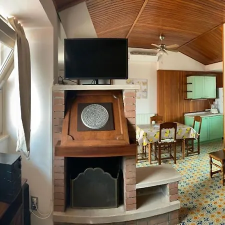 Apartament Attico Mansardato Affacciato Sul Cuore Di
