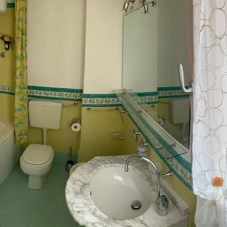 Apartament Attico Mansardato Affacciato Sul Cuore Di Brescia